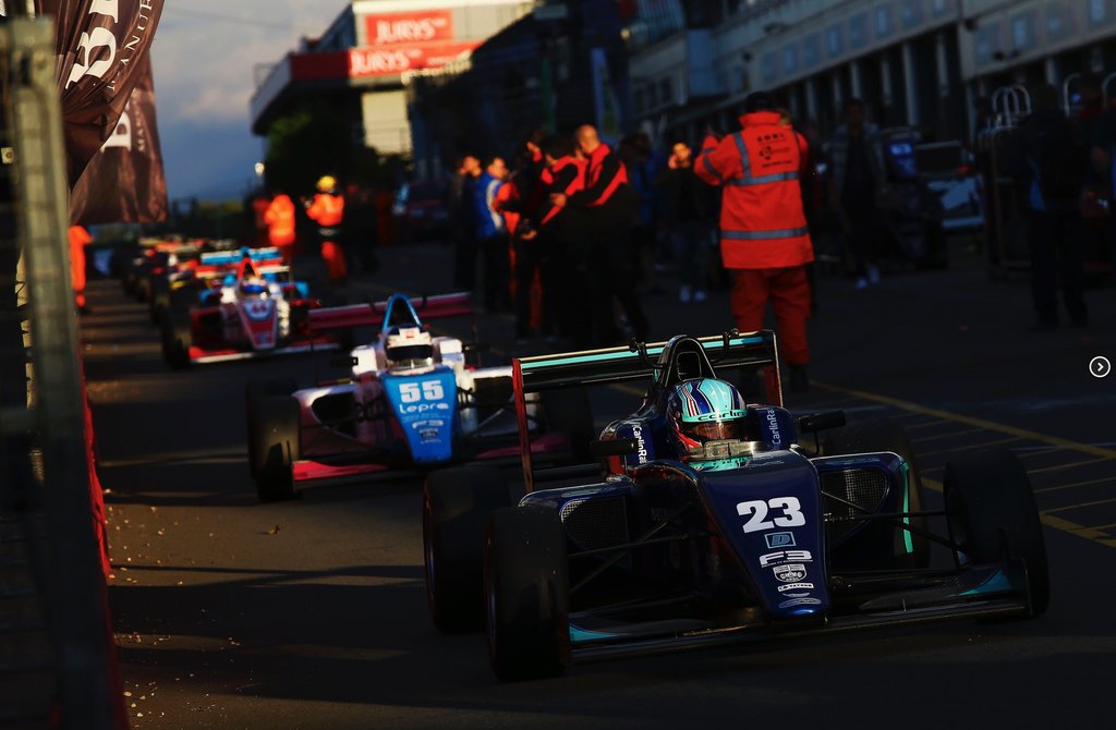 (Foto: British Formula 3)